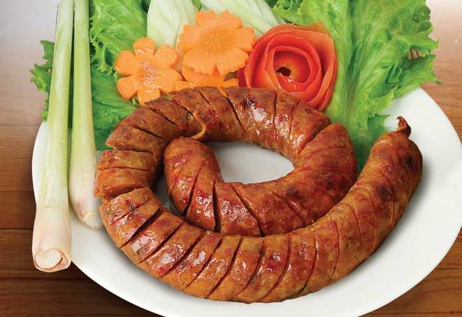 sausages 8 Lao Dishes You’ve Been Missing