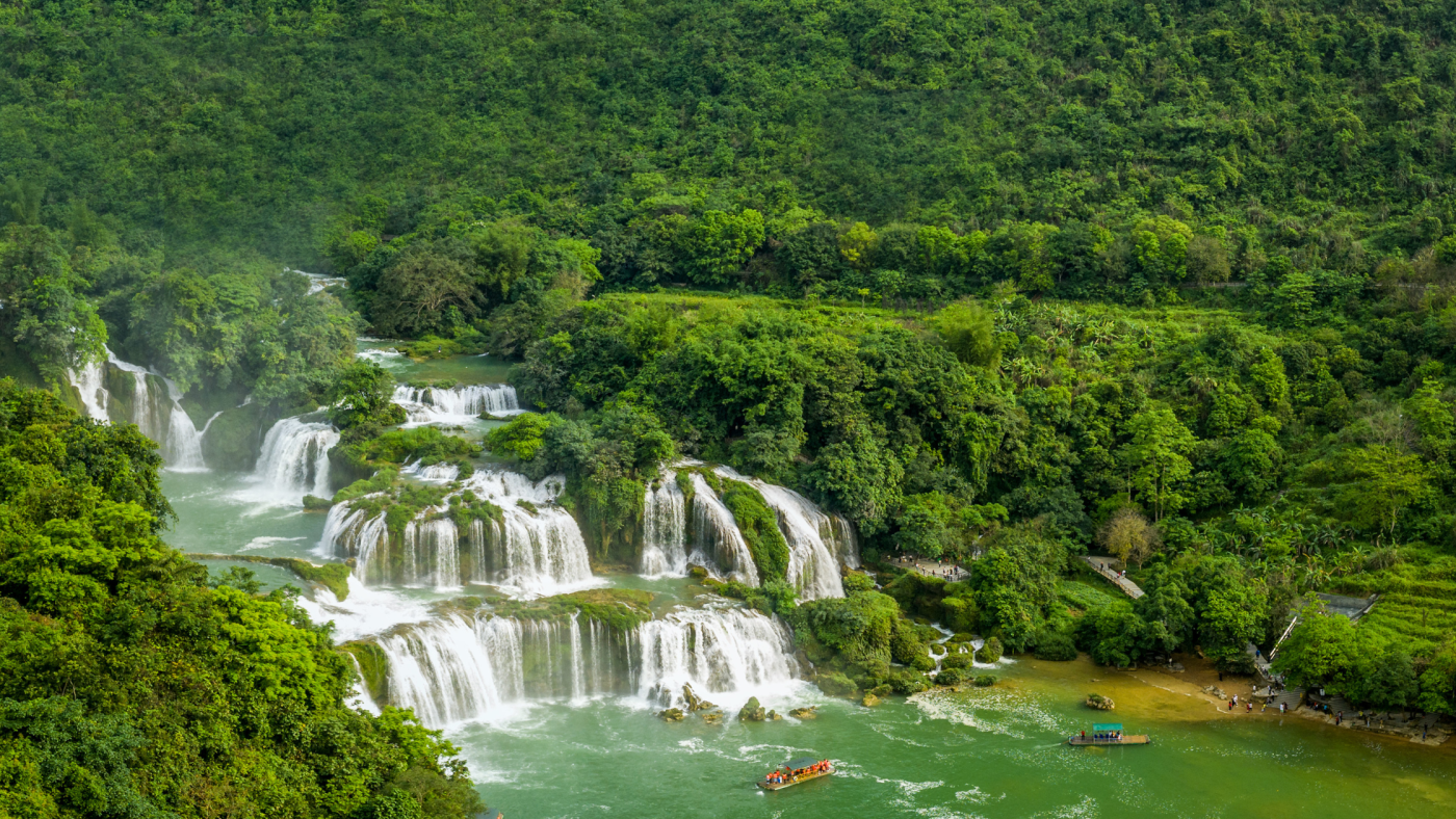 Vietnam Ban Gioc Waterfall Travel Guide-4