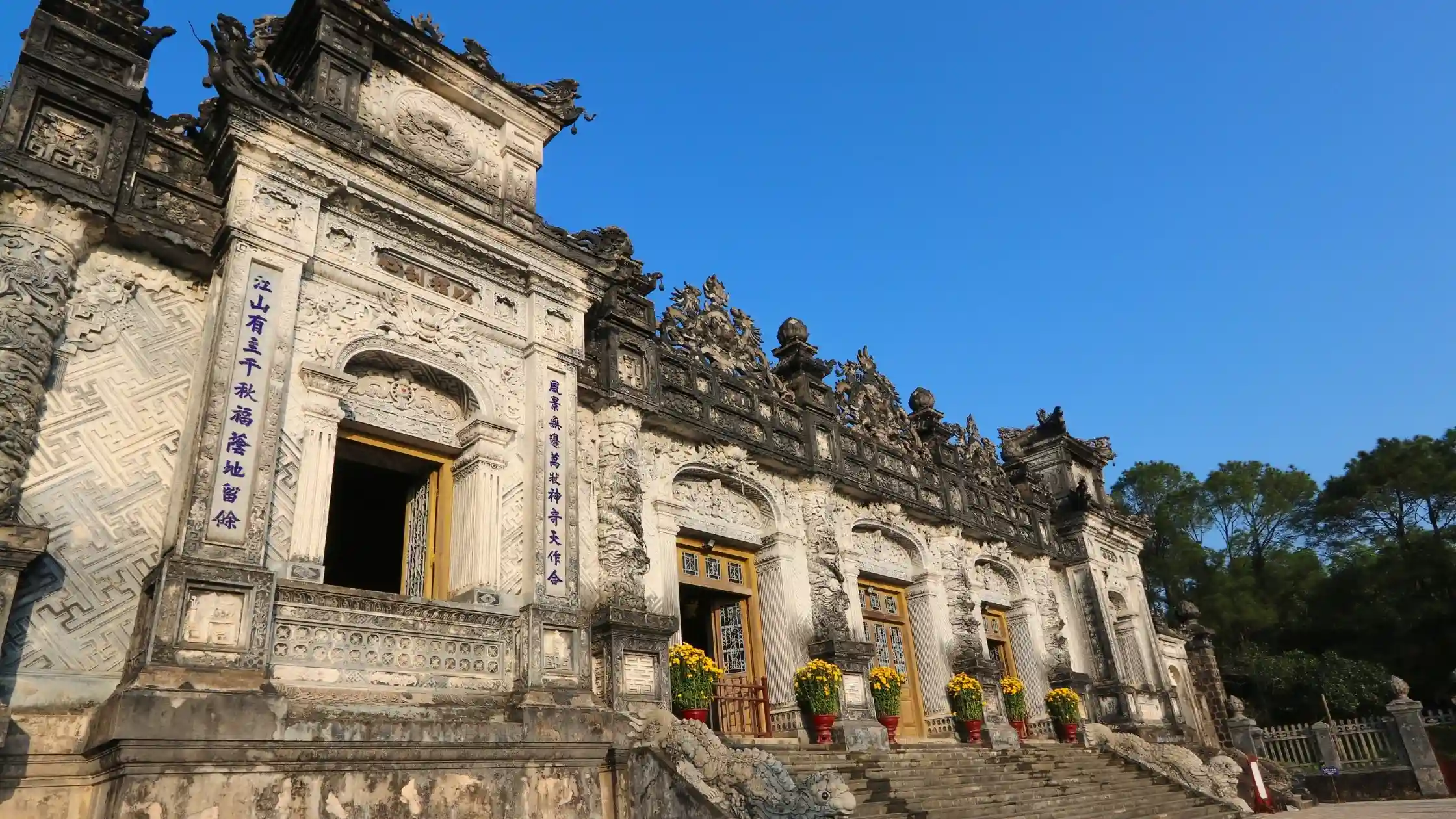Blog: Exploring Hue Culture By Boat And Bike