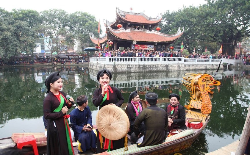 Festivals-in-Vietnam-after -Tet-holiday-Huong-Lim-festival.jpg