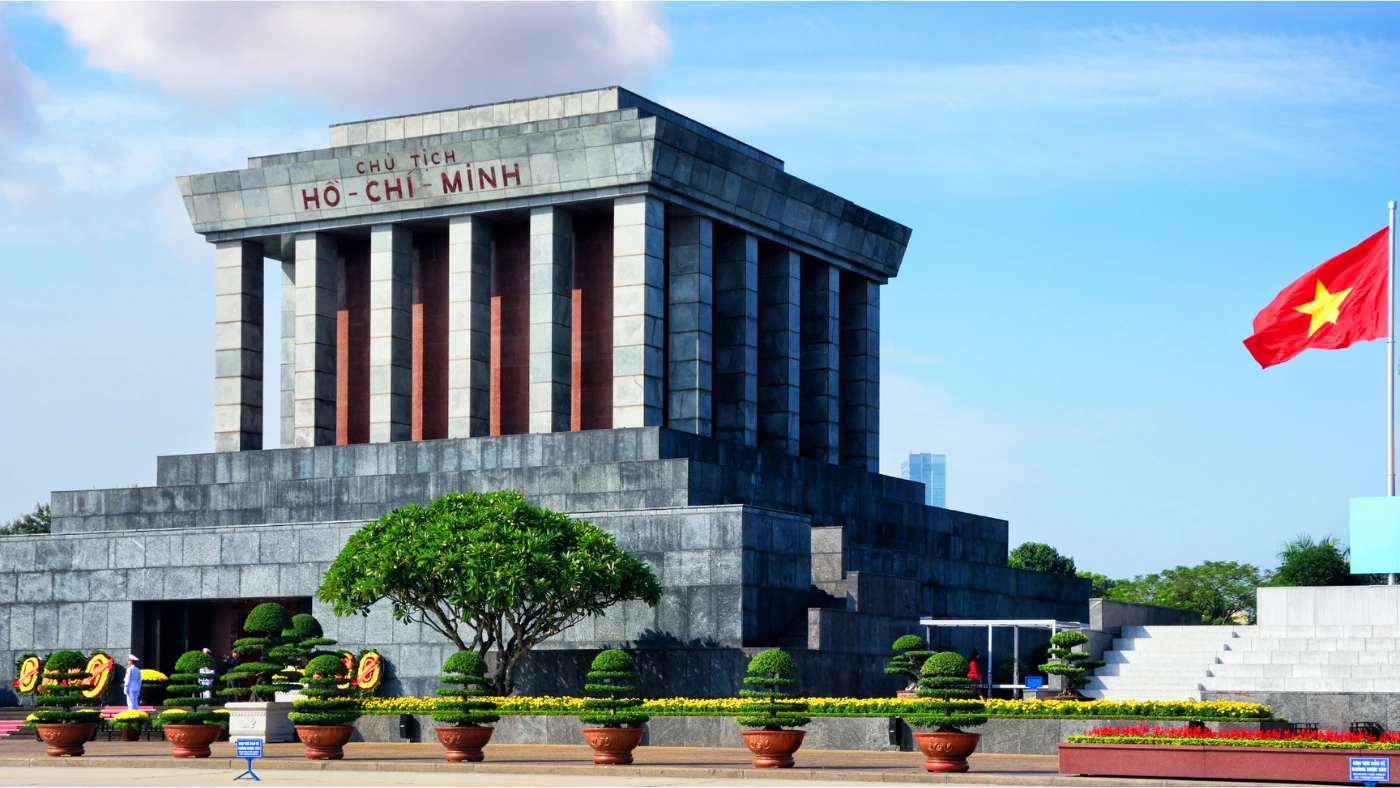 things-to-do-and-see-in-hanoi-09