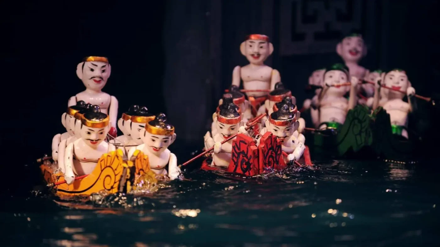 Traditional-Water-Puppet-Show-2