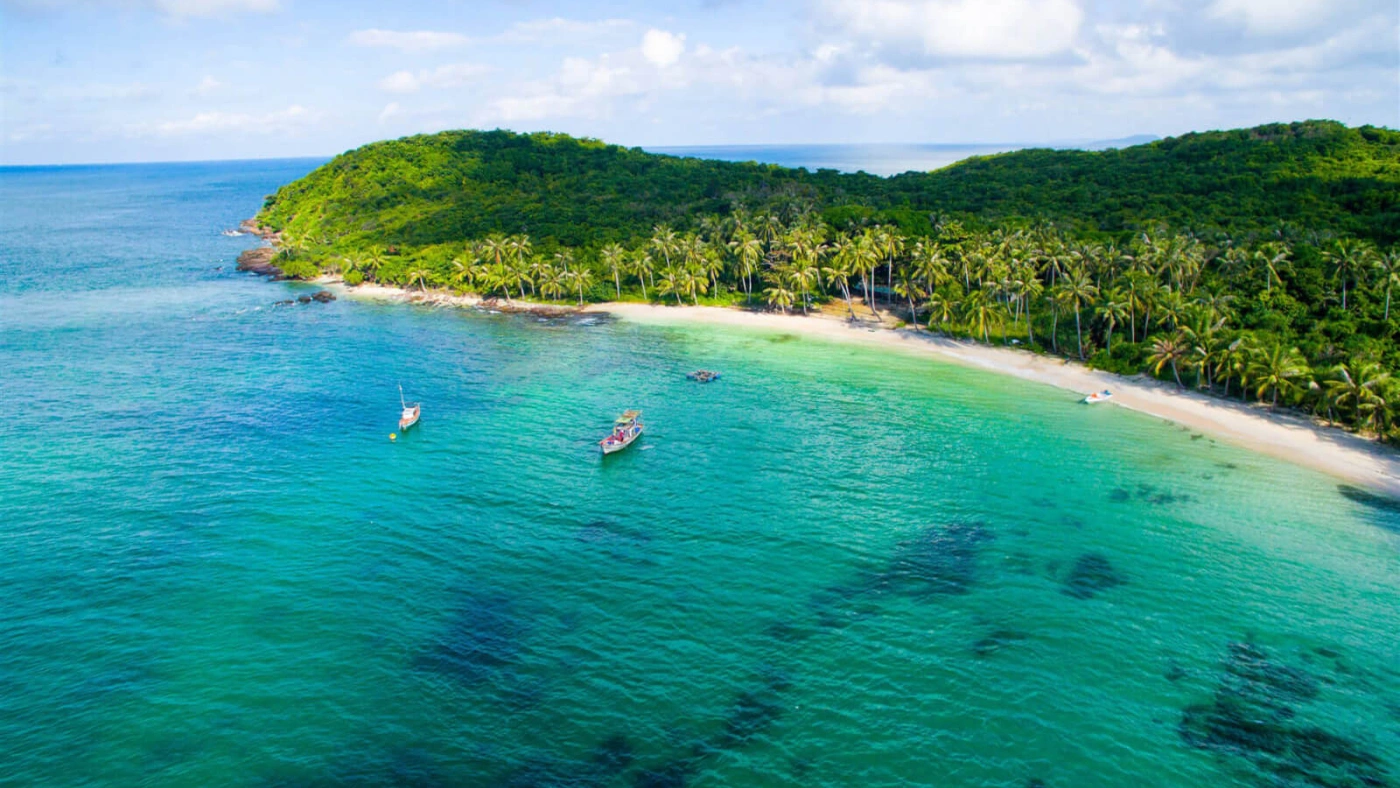 Diving-in-Vietnam-07