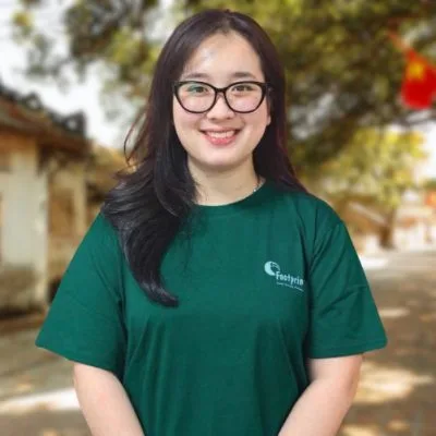 Huong-Ly-Sales-Executive