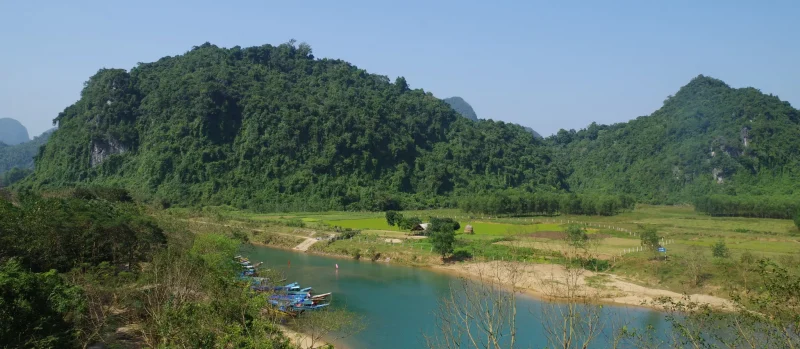 Hanoi-to-Phong-Nha-Agency-Logistics-Guide-8