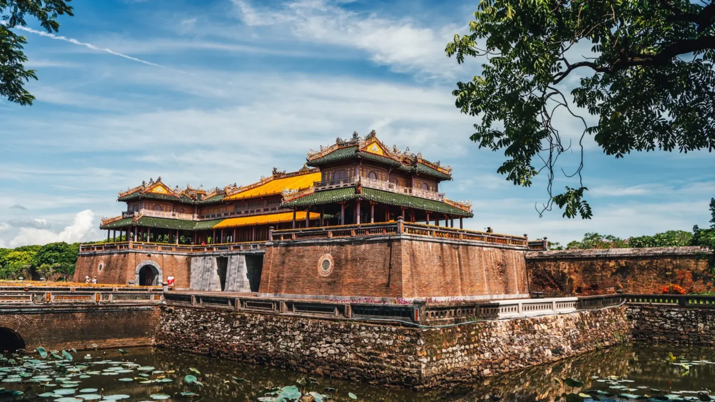 Vietnam-Luxury-Train-Travel-12