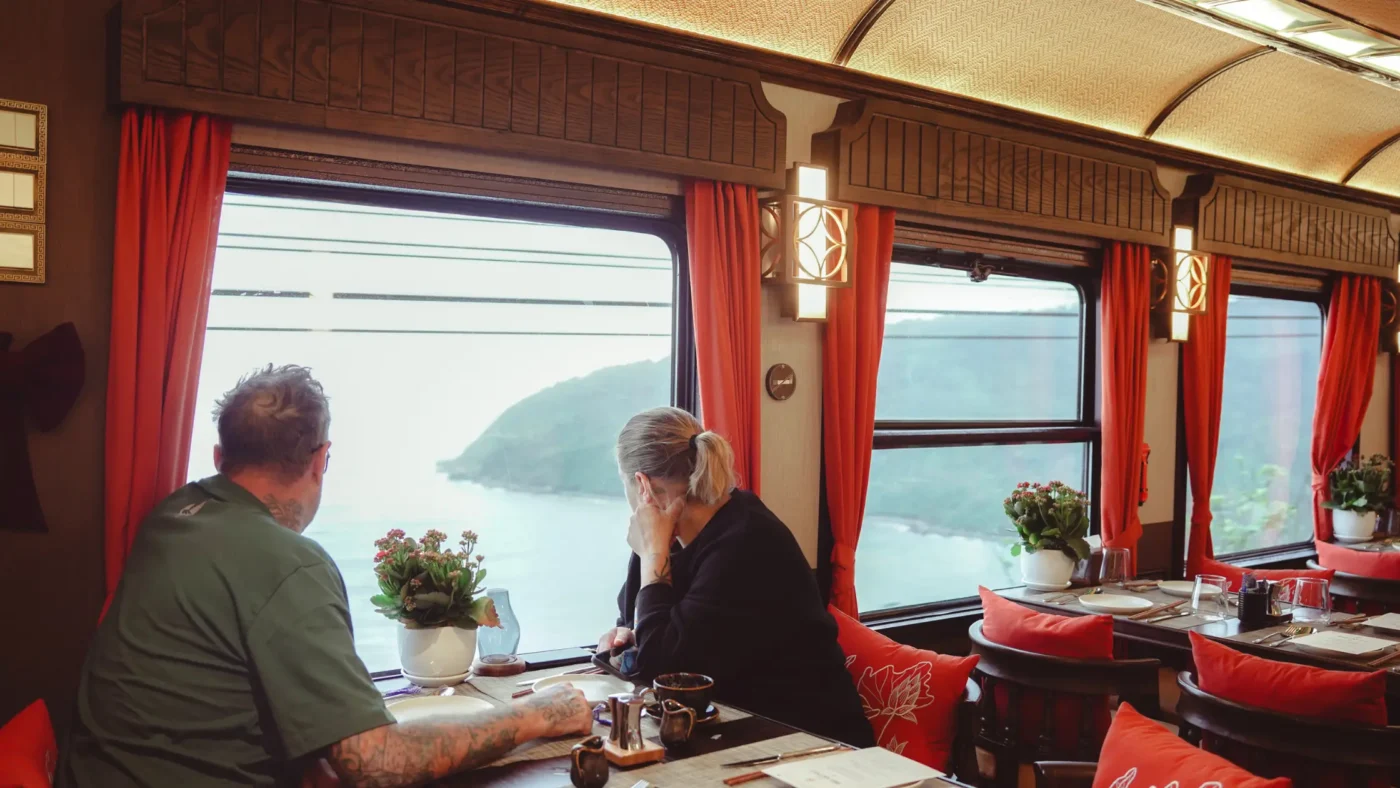 Vietnam-Luxury-Train-Travel-18