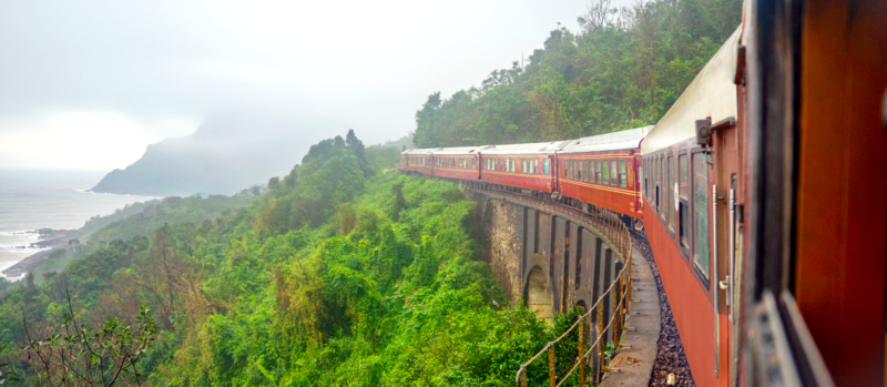 Vietnam-Luxury-Train-Travel-20