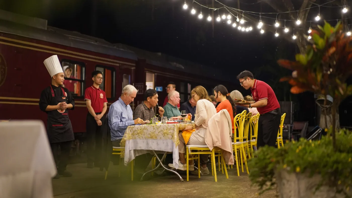 Vietnam-Luxury-Train-Travel-6