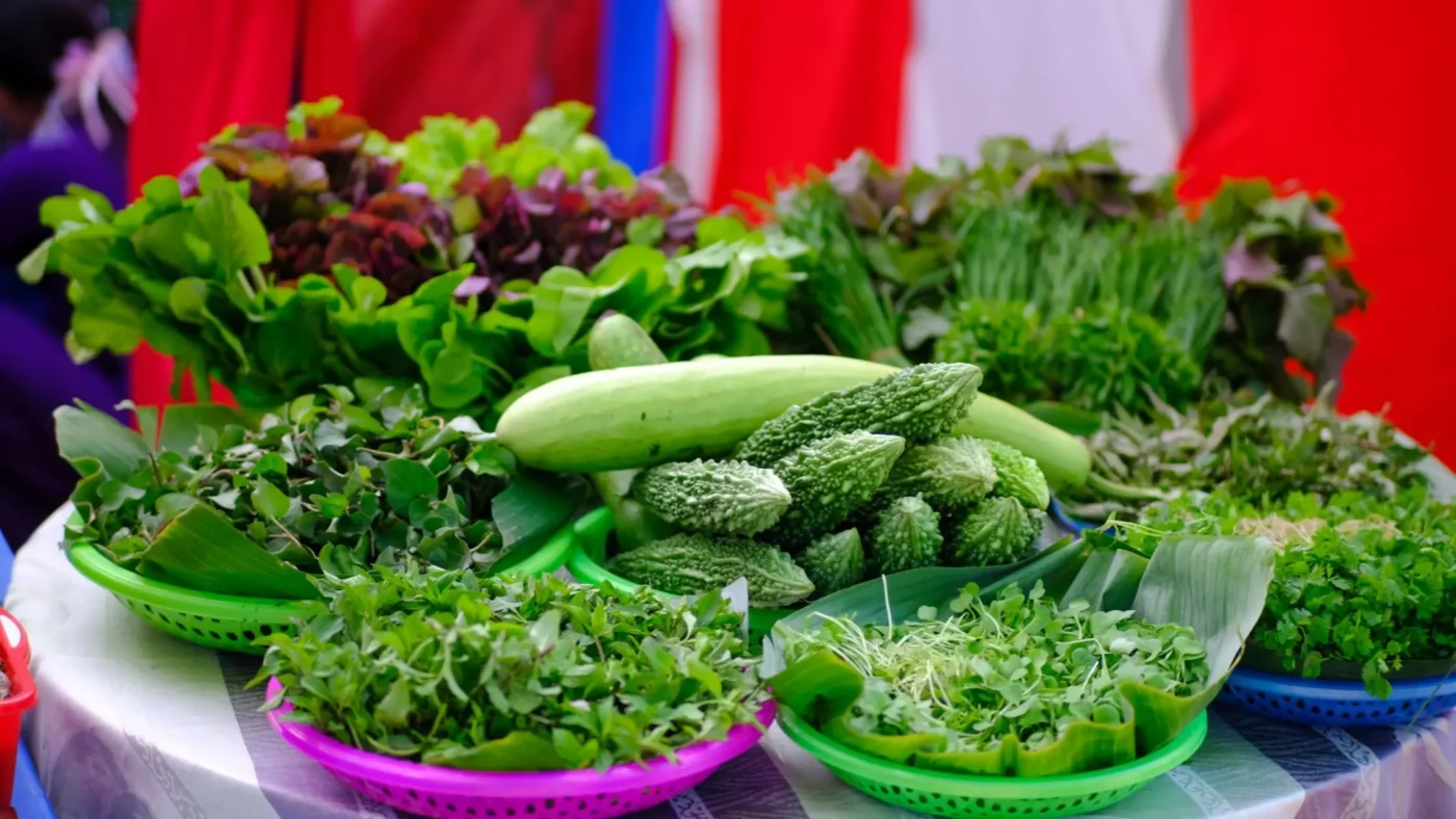 Vietnamese-Cuisine-Herbs
